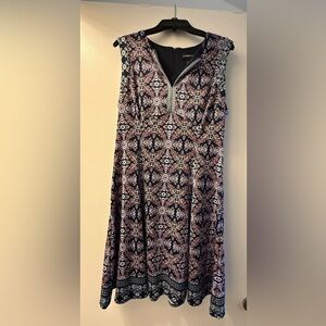 Liz Claiborne Black and White A-Line Midi Skirt (perfect for Spring and Summer)